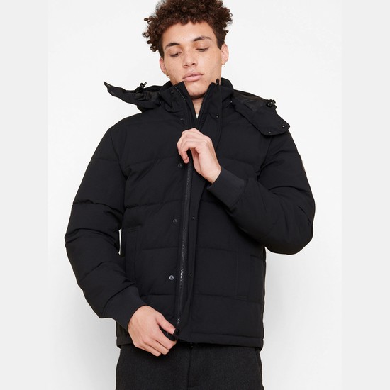 Aigle The Warm, Water-repellent Quilted Coats Men Black ZA-47831